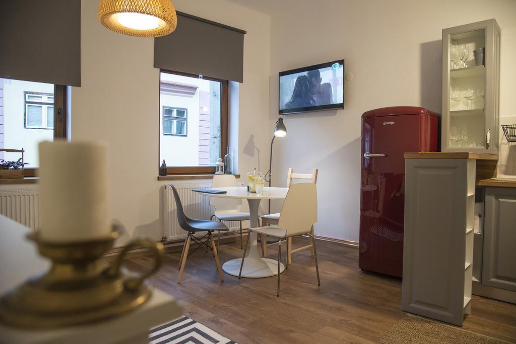 Movilei 15 Apartment ซีบิว ภายนอก รูปภาพ